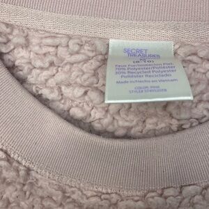 Secret Treasures Blush Crewneck Pullover Top Size M